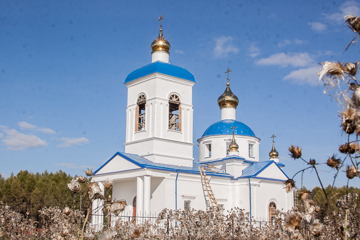 Храм Успения Божией Матери в п. Балахта - Красноярская епархия Русской  Православной Церкви